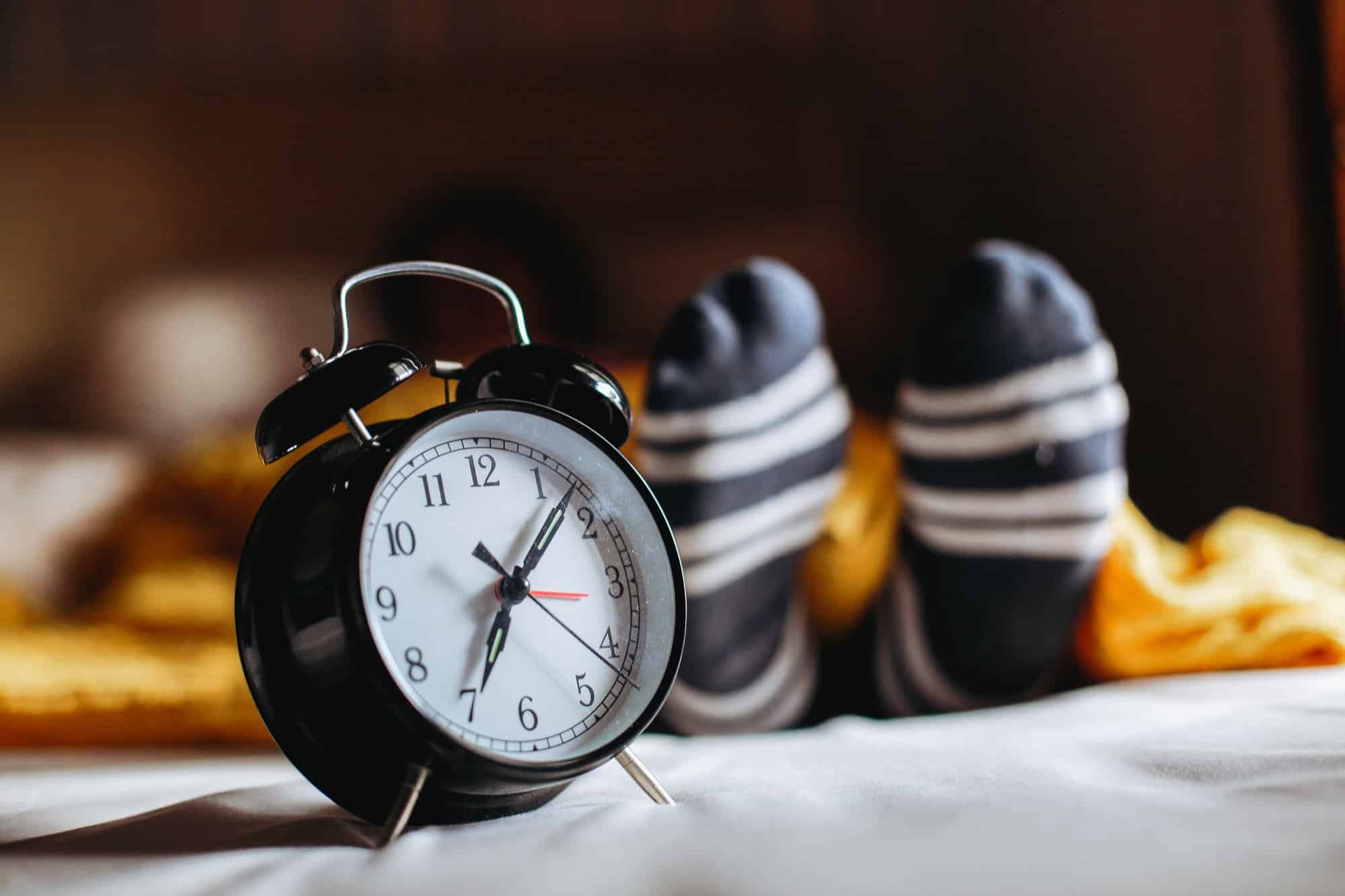 Alarm clock showing 7 o'clock for wake up time